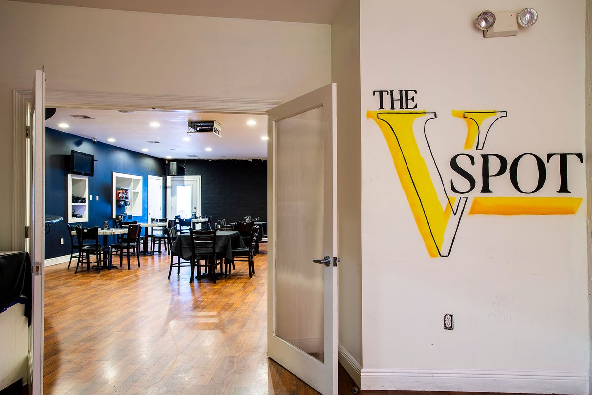VeganWit's tweet photo. Planning an event? We can accommodate your group in our upstairs party room! https://t.co/OcCDVaDxXE https://t.co/DrL3GuMrVl