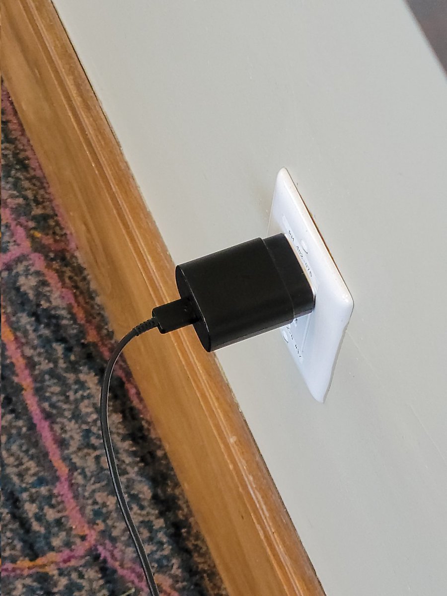 cchilderhose's tweet photo. The joys of conferences finding a plug to charge your phone. 🤣 #VeeamON @Veeam @VeeamVanguard #chargingphone https://t.co/TxDP4VCrn2