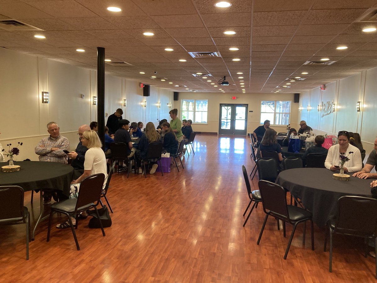 StLawrenceCatholic tweet media