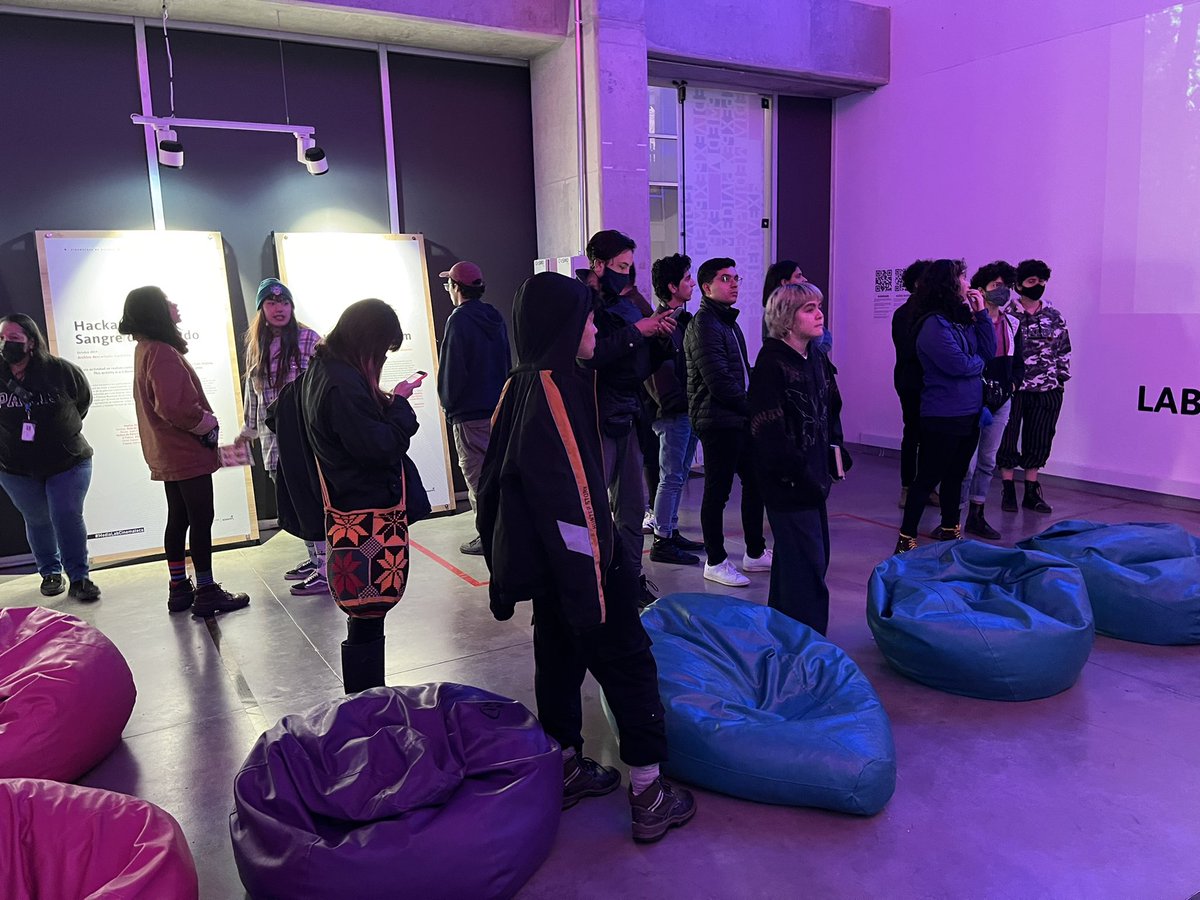 CinematecaBta's tweet photo. Los esperamos en la #MediaExp hasta las 10:00 p.m. Ven y vive una noche llena de música y tecnología en la #NocheDeMuseos2 🎶🎶🎶 @CNDSD_ https://t.co/FL5c19BKc0