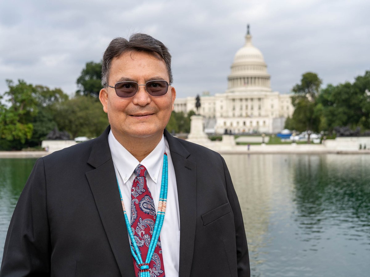 asuilp's tweet photo. Congrats Dwight Witherspoon!๐โ He's a committed advocate to his tribe and spent 7 years as a Council Delegate prior to law school. In the last 3 years, he strengthened his skills, relationships and knowledge. We're excited for his continued success!
#asuilp #ILPgrads2022 https://t.co/2oWdUUHKE4