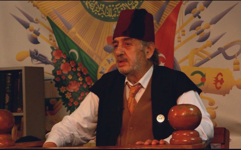 • Adı “ Osmanlı Millet Bahçesi “ olsun.
İçine de Kadir Mısıroğlu Kütüphanesi yapılsın…

 #KadirMısıroğluBahçesi