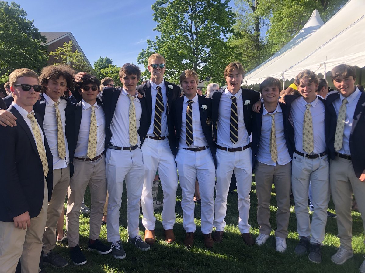 WickPuck's tweet photo. Congrats to JB, Max, and Hank! This trio will be missed at Brunswick and at Hartong. Great citizens, students, and players on campus. https://t.co/sBOlHSIw5r