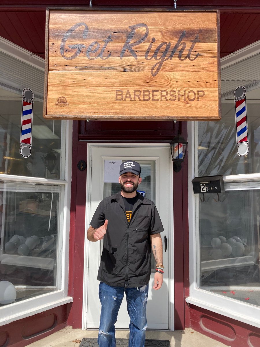 To go along with my new profile pic, I wanted to give a shout out to my barber, Dustin at Get Right Barbershop in Williamsport.  Give him a call and tell him I sent you - (717) 617-4849. 💈

#localbusiness #williamsportMD #supportlocal #localbarber #getrightbarbershop