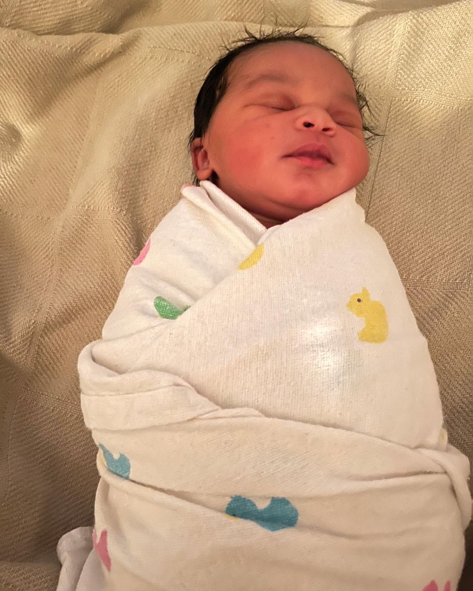 PhetDaProphet's tweet image. Greatest moment of my life! Everyone help me welcome my son Japhet Darnell Davis-Sophus into this world 😇.