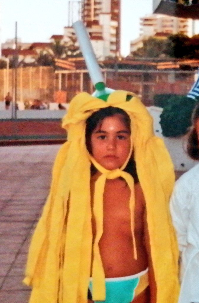 Haliacteea's tweet photo. @eternapancito De fregona 🙄🤦🏽‍♀️ https://t.co/LzDdzg0MBr