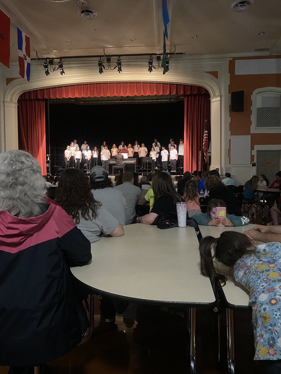 Great evening with the Wilson Middle School Choir!