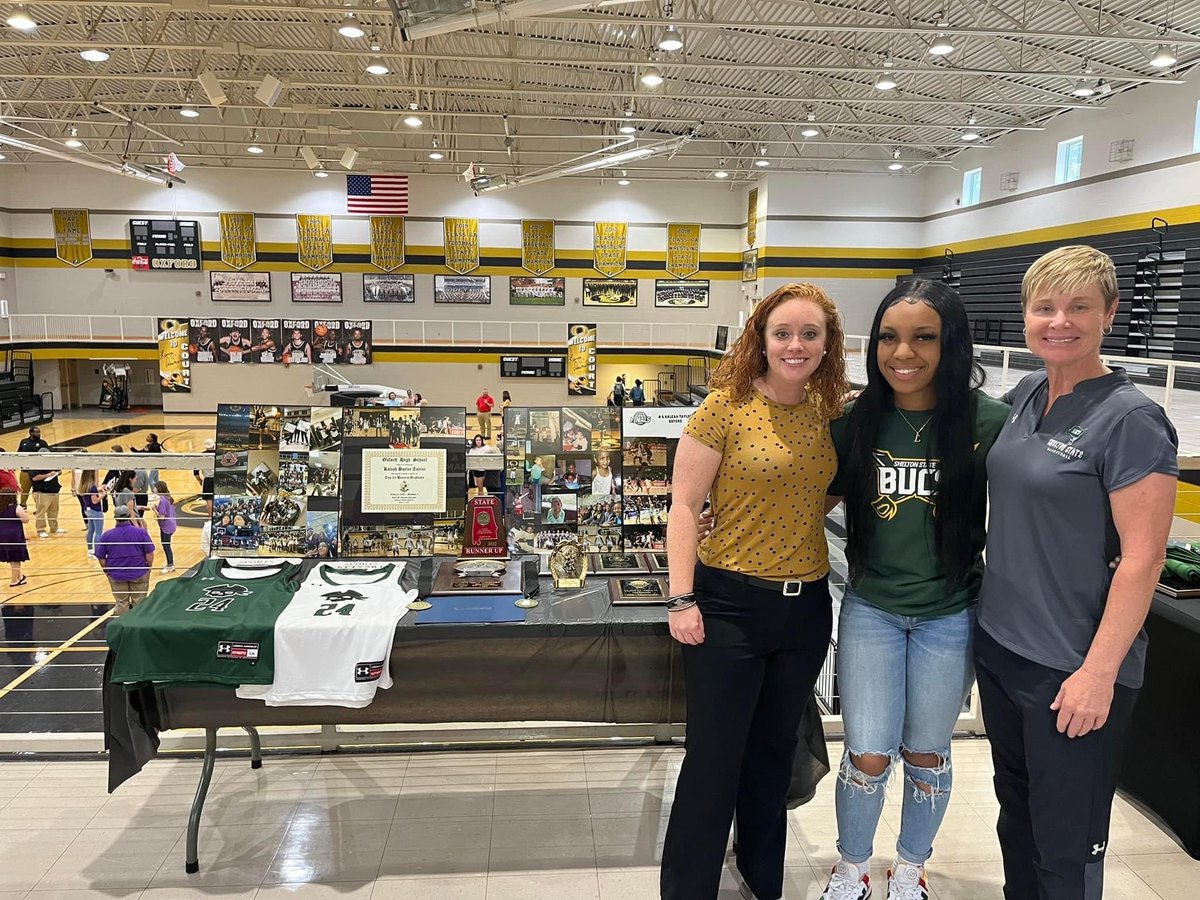 nowelitenike's tweet photo. This is why we do what we do!! FBC Thunder 2022's all signed!! Let's Go!!
@KLEAHTAYLOR
๐ Shelton State CC @SSCCAthletics
@Brittney14M
โค Coastal CC
@bri10114
โค๏ธ Albany Tech University @AlbanyTechWBB
#notrophychasing #scholarshipchasing
@2022Fbc @CenterCball https://t.co/HB9L9pkk6R