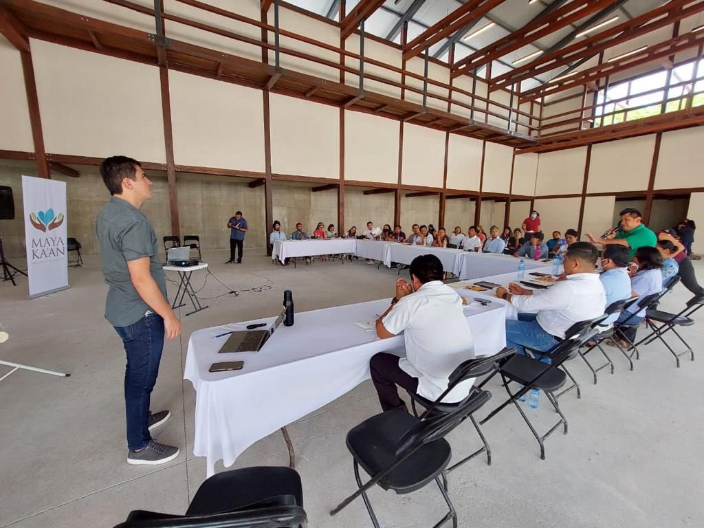 En colaboración del municipio de Felipe Carrillo Puerto se llevó a cabo el taller de implementación de la Estrategia de #turismosustentable para el destino <a href="/MayaKaan/">まや</a> … (1/2)