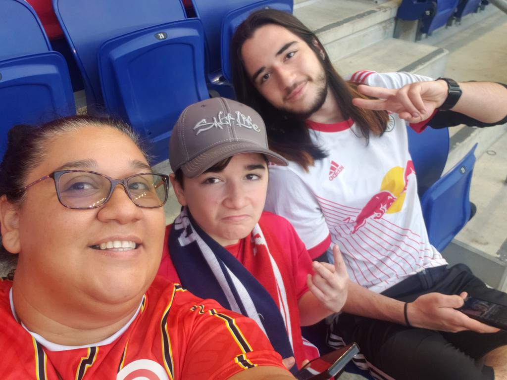 WhiteZinWench's tweet photo. Happy birthday, Matty! #RBNY #RBNYvCHI #CF97 #BirthdayMatch https://t.co/AgBT76CCjV