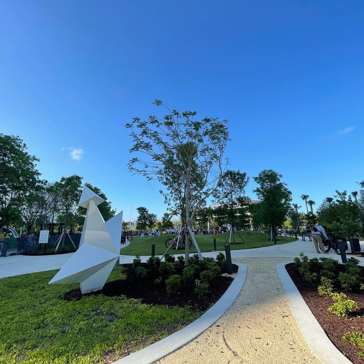 Miami Beach Police tweet media