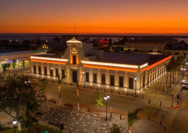 Araizal's tweet photo. Hoy en el #DiaInternacionalDeLosMuseos, celebro los más de 1000 que existen en territorio nacional, y por supuesto a nuestro #muabcs https://t.co/9SiNioRaUE