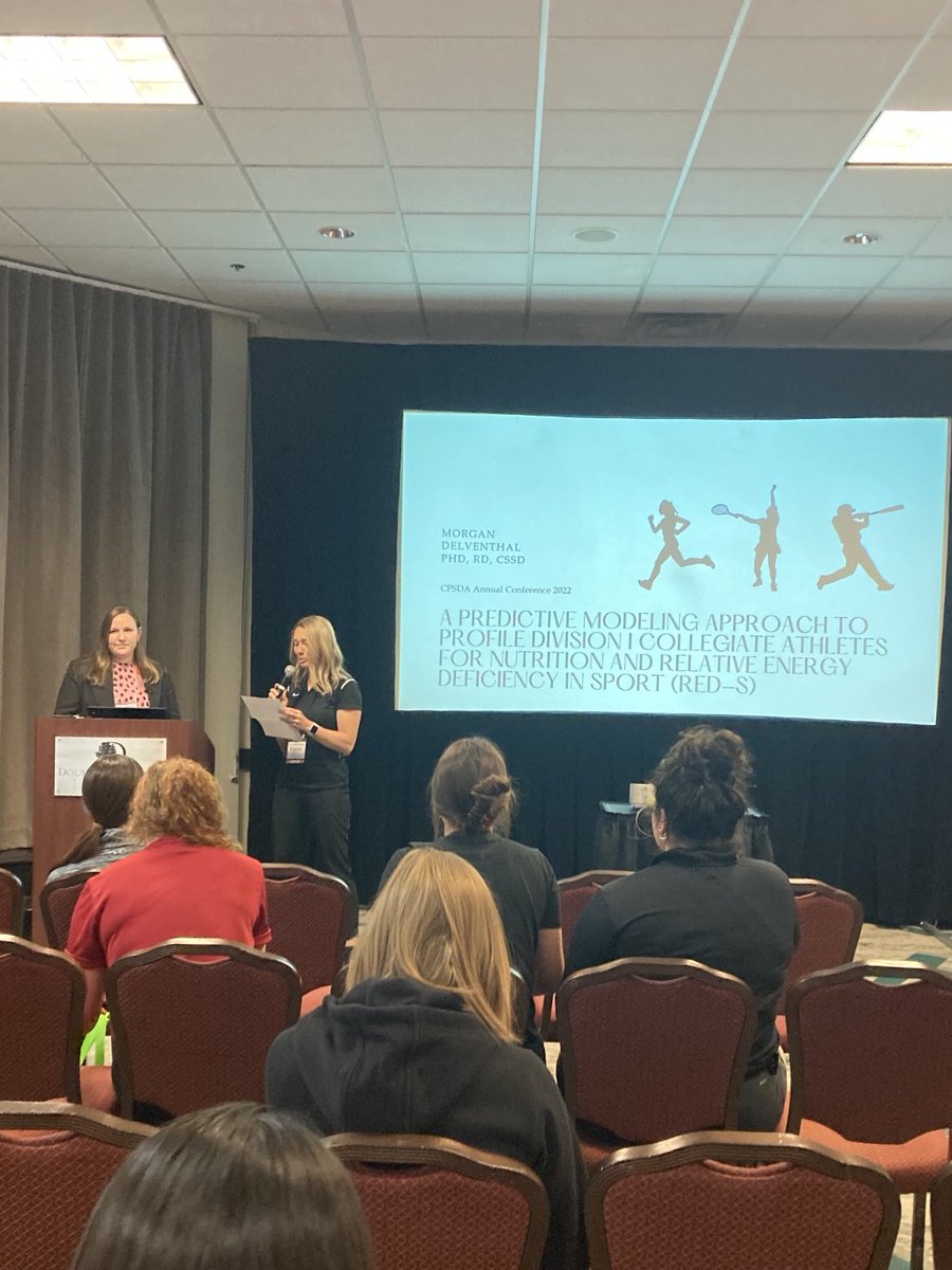 MelindaValliant's tweet photo. @UMNHM being well represented at #CPSDA Proud of Dr. Morgan Delventhal! https://t.co/6jctp8cFAx