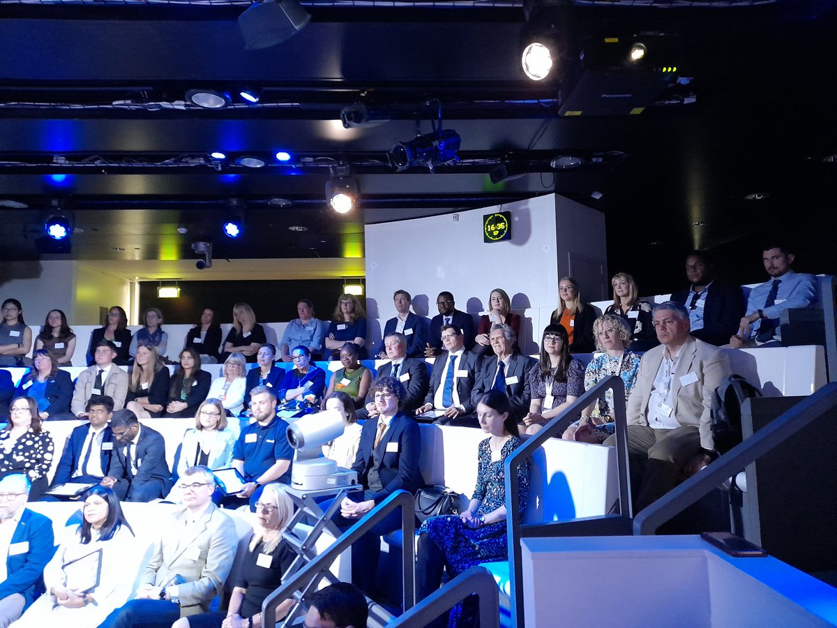 STEMLearning_AS's tweet photo. Delighted, proud and honoured to support the celebration of @STEMLearningUK Regional #STEMLearningAwards22 held at the #NaturalHistoryMuseum rewarding #techicians #teachers #employers @STEMAmbassadors #makingadifference to young people in #schools in support of #STEM . Awesome! https://t.co/db4QXcvFao