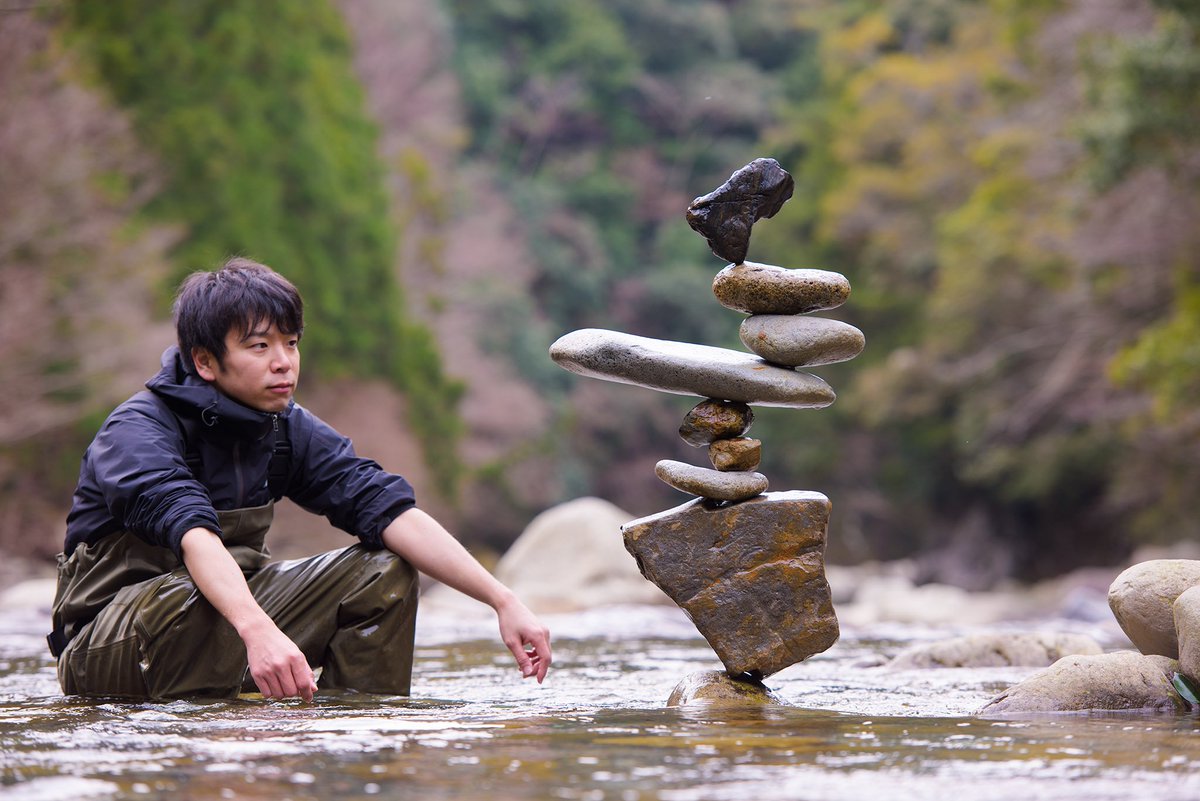 Ren3e_6eSens's tweet photo. Belle soirée, et surtout restez en équilibre 🥰
#BalancingRocks
#Equilibre
#Kern
Artiste : Kokei Mikuni https://t.co/t1RhcX9Xcx