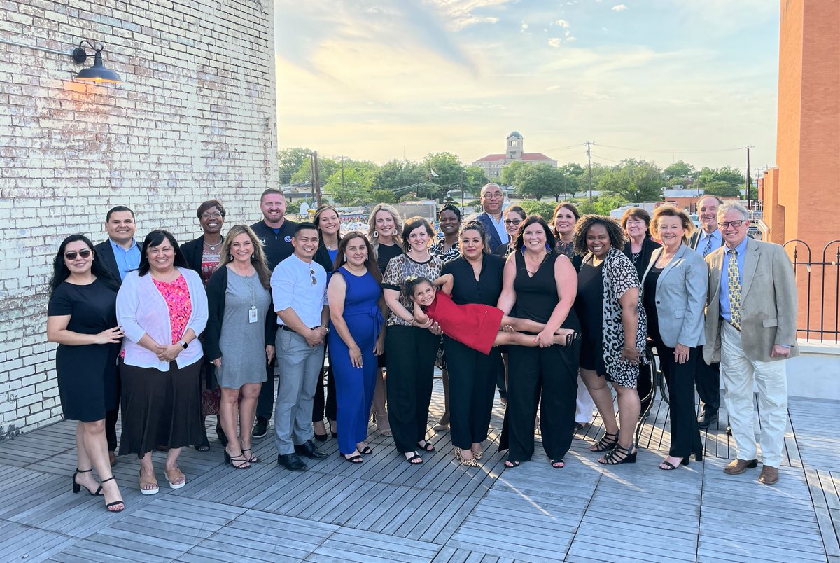 CorsicanaISD's tweet image. Looking toward the future, the Corsicana Leadership Academy set its sights on the next wave of CISD leaders. In the first assembly, nine stepped to the plate. Read more here: bit.ly/3LqQwII