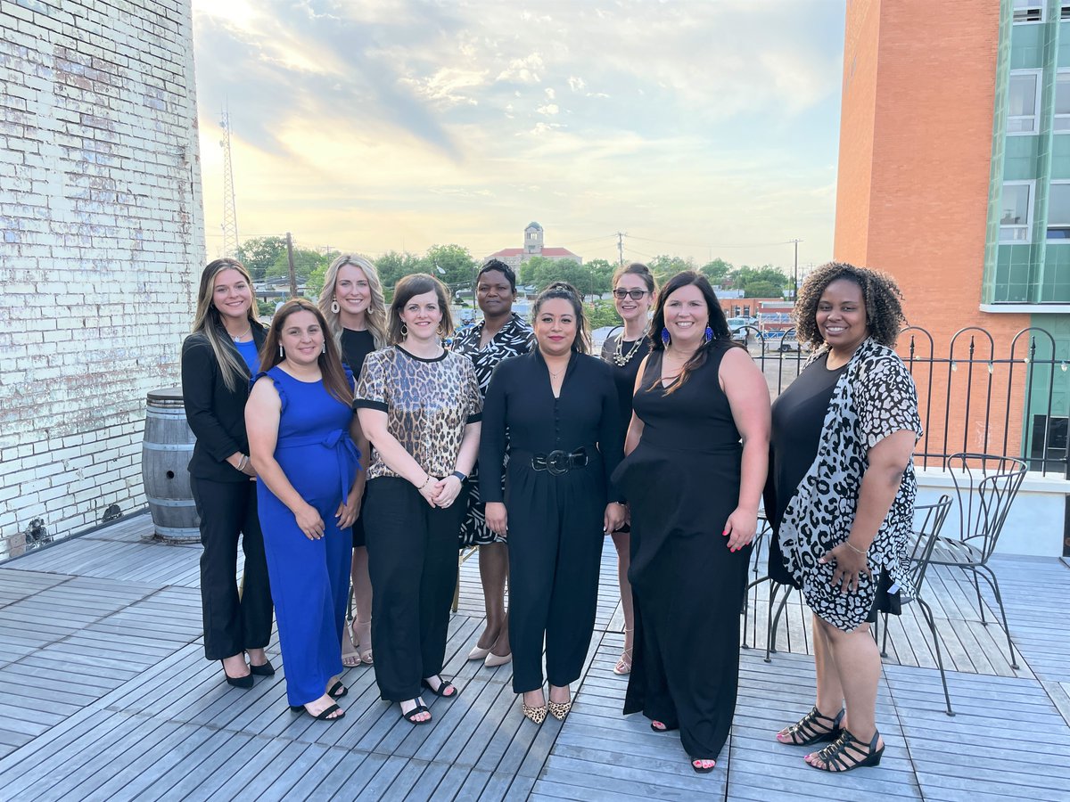 CorsicanaISD's tweet image. Looking toward the future, the Corsicana Leadership Academy set its sights on the next wave of CISD leaders. In the first assembly, nine stepped to the plate. Read more here: bit.ly/3LqQwII