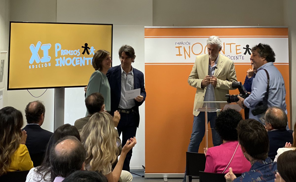 fundinocente's tweet photo. El premio al MEJOR VÍDEO es para… @ACTAYS @Norihouse ¡Enhorabuena! 🎊

Puedes ver su vídeo aquí 👉🏼 https://t.co/apKTUXcsUQ https://t.co/oGXfnPWGk2