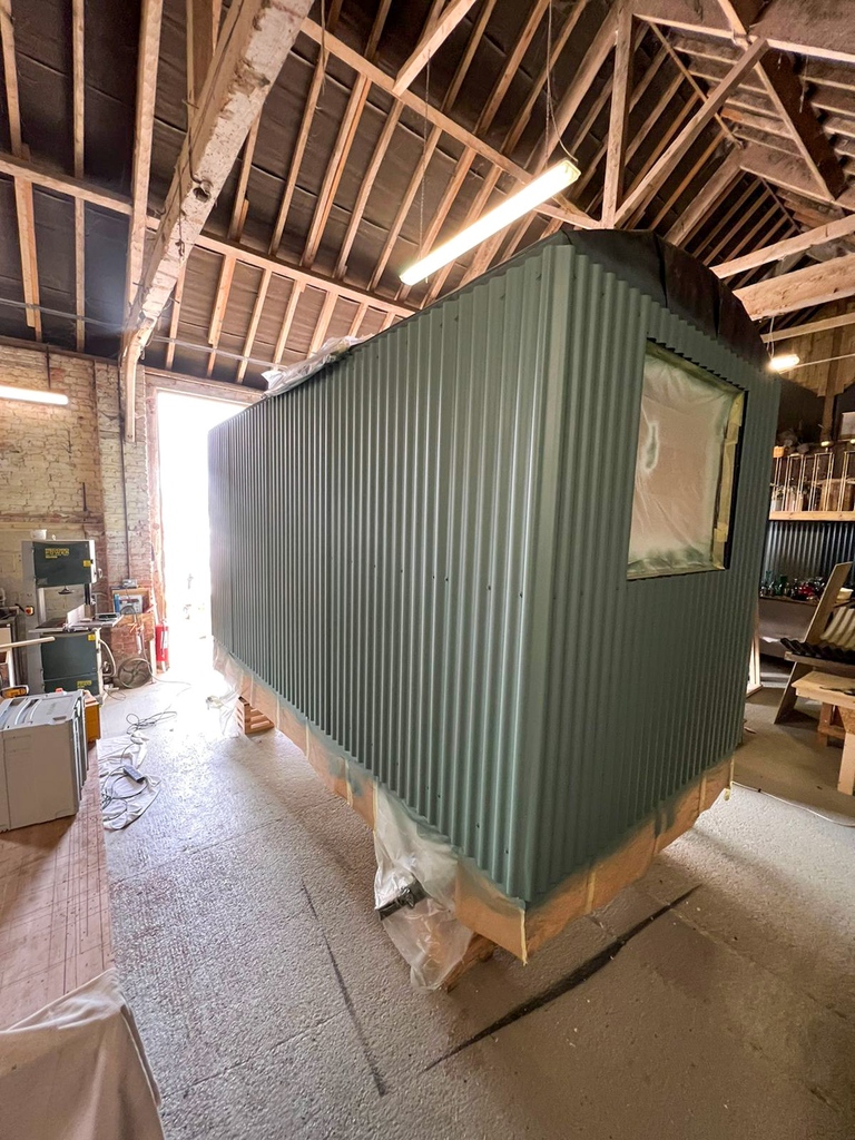 dorset_hutmaker's tweet photo. Before &amp; After!  Was an absolute pleasure to have Boyd &amp; @shawdecor81 in to transform this hut. Literally from grey to green in no time at all. 100% recommend too. Nothing is too much hassle &amp; these guys are thorough!👌🏼
(Colourmatch to Little Greene Paint Co’s 280 Pleat 😁) https://t.co/jhc7AaBpme