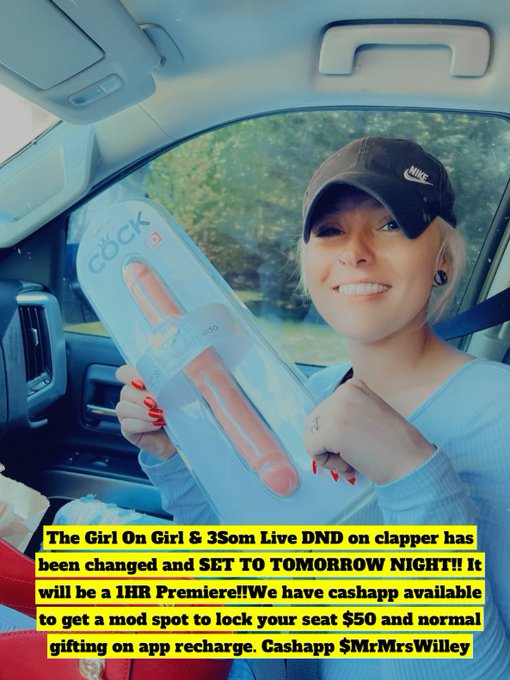 Girl On Girl Live Including 3som Live Show Tomorrow night! Follow this link https://t.co/U0iQl0K7qS to<a href="/tag/newprofilepic"class="tags"><span>#newprofilepic</span></a>