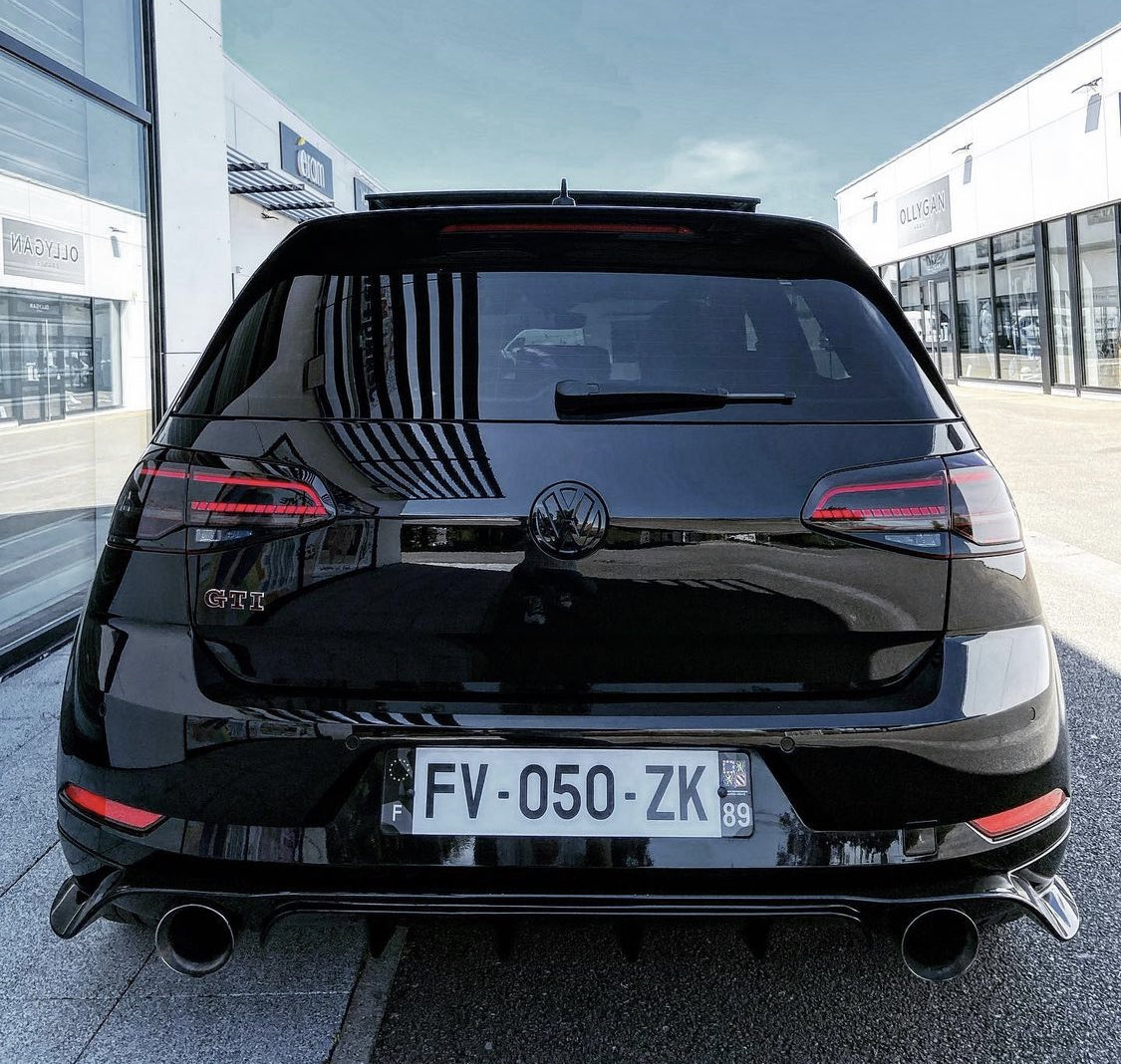 Volkswagen Golf 7 GTI 🍑