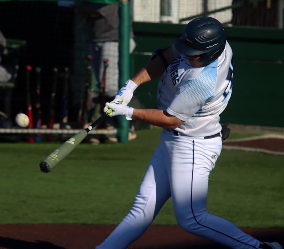 Austin Warkins tweet media