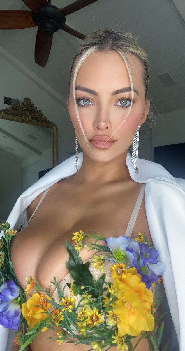 LindseyPelas's tweet image. 🌸🥳🌸☀️