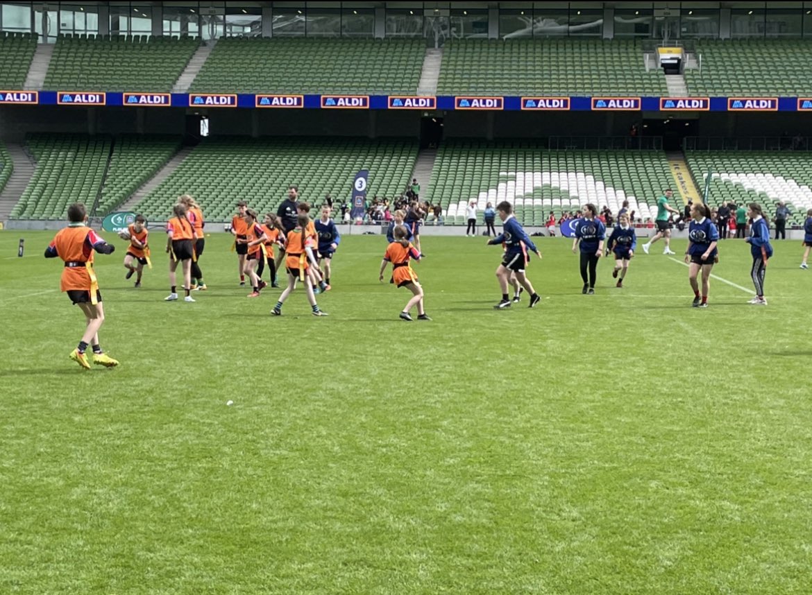 A fantastic experience for our pupils &amp; staff today at the #AldiPlayRugby festival. Thank you to <a href="/colm_finnegan/">Colm Finnegan</a> &amp; <a href="/IrishRugby/">Irish Rugby</a> for organising such a well-run &amp; enjoyable event. Pupils were delighted to meet <a href="/ParsonsBeibhinn/">Beibhinn Parsons</a> &amp; <a href="/JamesRyan126/">James Ryan</a> @LeinsterRugby <a href="/Aldi_Ireland/">Aldi Ireland</a>