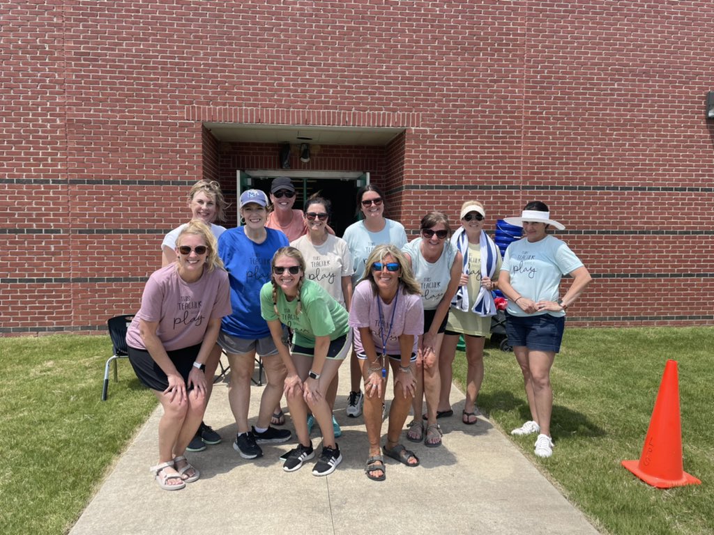Lewisburg Primary (@tweetdcs_lps) on Twitter photo A huge thanks to our Field Day crew for the fabulous day! Shout out to <a href="/lprimary_pe/">Lewisburg Primary PE</a> for all her hard work planning a special day for teachers and students! #FieldDay2022 #LPSRocks #TeamDCS A huge thanks to our Field Day crew for the fabulous day! Shout out to <a href="/lprimary_pe/">Lewisburg Primary PE</a> for all her hard work planning a special day for teachers and students! #FieldDay2022 #LPSRocks #TeamDCS
