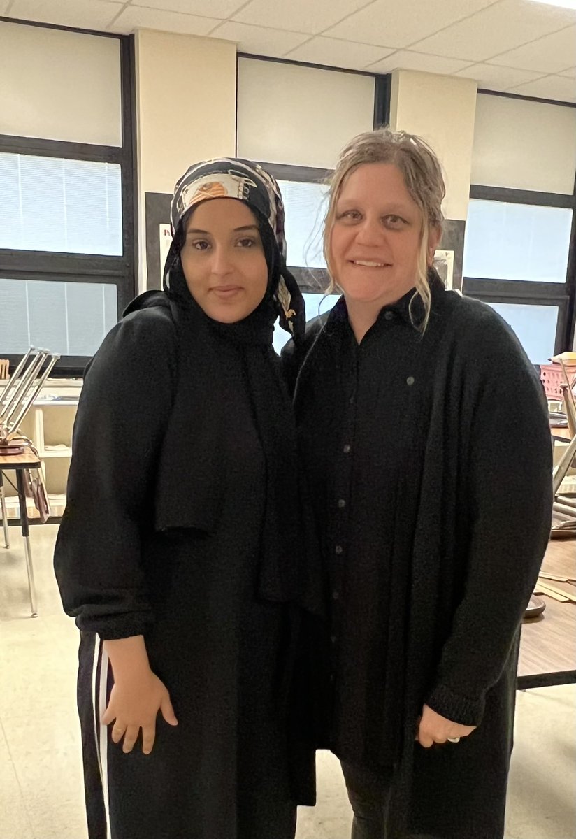 Debbie Watson (@dwatsartclass) on Twitter photo Sad to see Hayam go. It was so nice to have her here with my classes for her senior project! She will do big things! <a href="/mhsartmrskane/">Mrs. Kane</a> <a href="/TootHeidi/">HeidiToot</a> <a href="/PrincipalCrowe/">Jason Crowe</a> @sianezjohnson <a href="/MrDwyerMentor/">Tommy Dwyer</a> Sad to see Hayam go. It was so nice to have her here with my classes for her senior project! She will do big things! <a href="/mhsartmrskane/">Mrs. Kane</a> <a href="/TootHeidi/">HeidiToot</a> <a href="/PrincipalCrowe/">Jason Crowe</a> @sianezjohnson <a href="/MrDwyerMentor/">Tommy Dwyer</a>