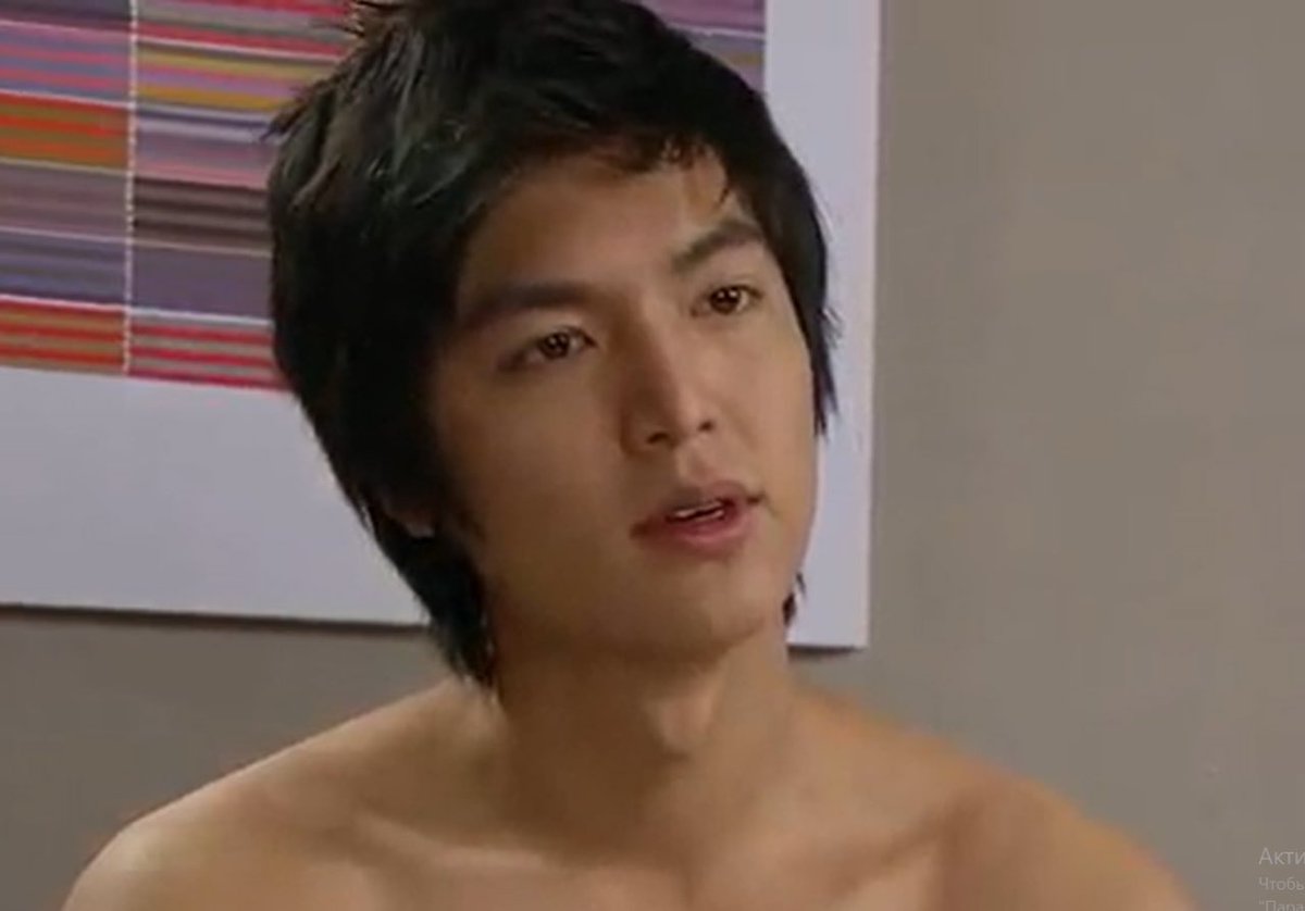 Fe7Ally's tweet image. Старенькое, но забавное, только такое могу сейчас смотреть.
Всё-таки какой же Ли Минхо краш.

#PersonalPreference