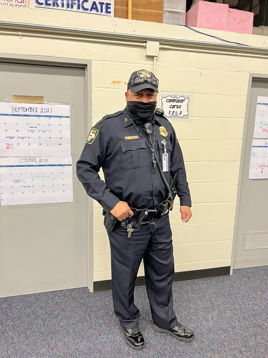 OlleMightyOwls's tweet photo. We love and salute Officer Wright!  He smiles, he laughs, he tells jokes, he visits classes. Thank you for your hard work! https://t.co/F7MO9JV9Xv