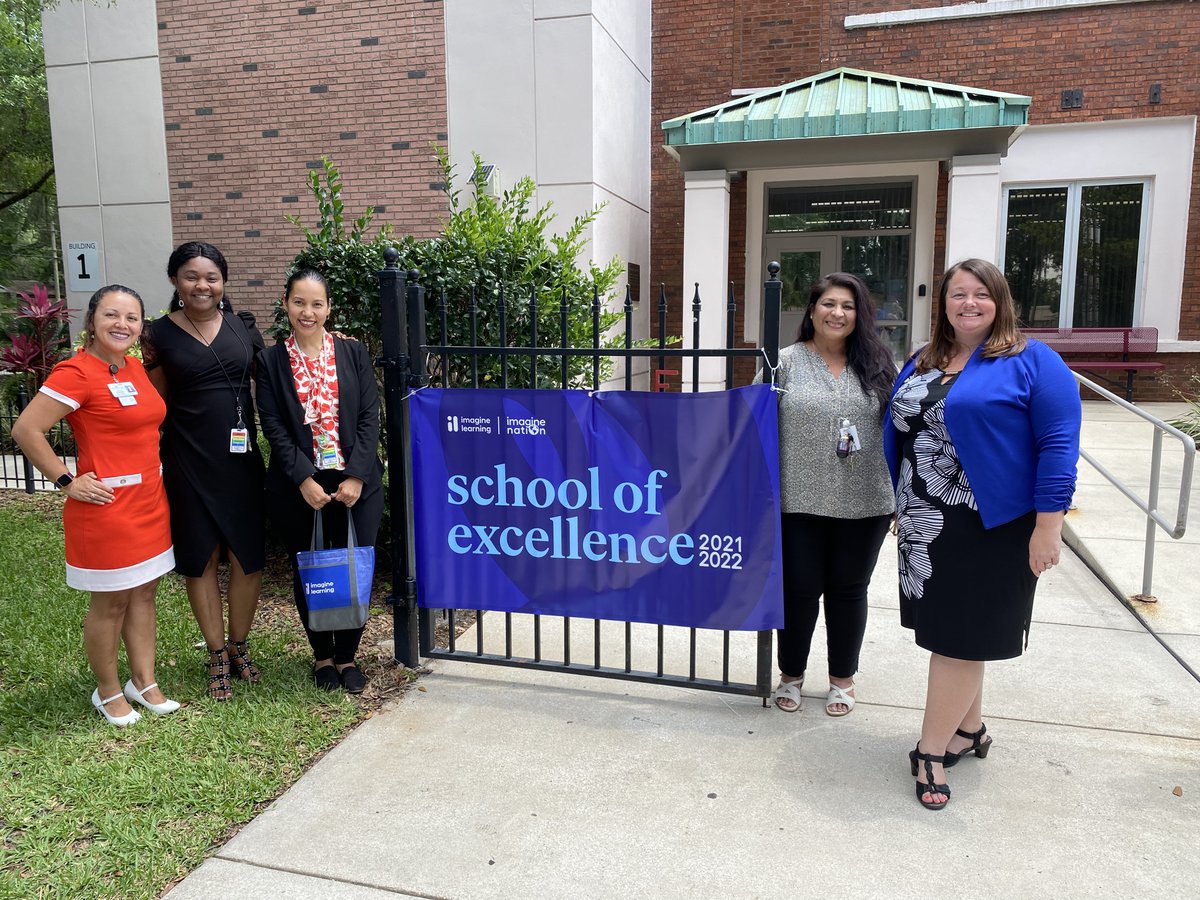 An exciting day at <a href="/BurneyElem/">Burney Elementary</a>! The school was recognized as a National School of Excellence by <a href="/ImagineLearning/">Imagine Learning</a> for its work with ELL students, ranked in the top 3% nationwide for pass, usage &amp; growth.
And now, they've got this banner to show for it 🥳 Congrats on the accolade!