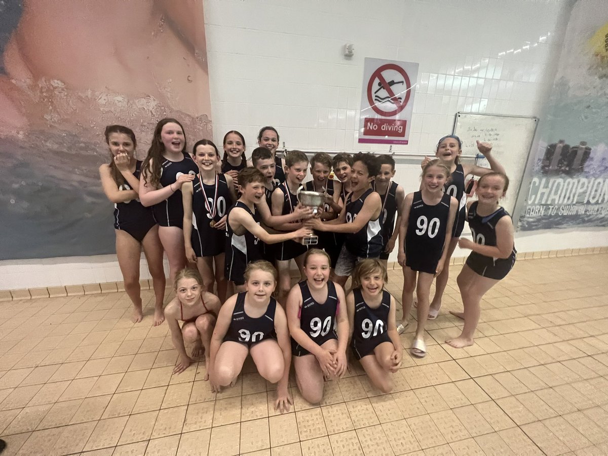 Broadoak_PE's tweet photo. 🥳 Worsley Gala Champions 🥳🏅🏆 We are so proud of you all 🤗 We are #TEAMBROADOAK 🏅🏆👏🏻👏🏻👏🏻 @Broadoak_Year6 @Broadoak_Year4 @Broadoak_Year5 https://t.co/A76wB8zqQm