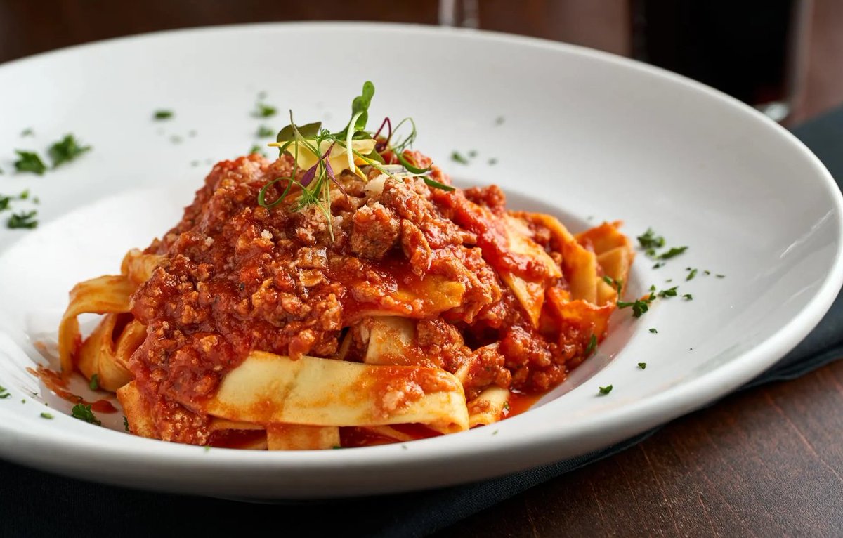 lalocandaaz's tweet photo. Happiness is….THIS😝
 .
.
#LaLocanda #RealFood #OldTownScottsdale #ScottdaleAZ #Arizona #DateNightArizona #Scottsdale #AuthenticItalian #Italian #azfoodie #eatgood #italianflavors https://t.co/hYJKPaGIYH