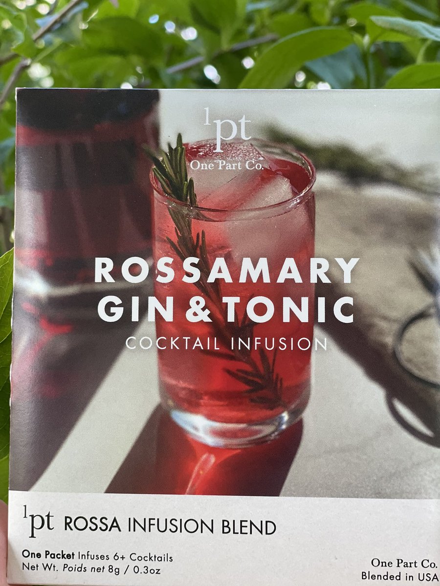 CJFoodBlog's tweet image. Gin and tonic time #canandaigua