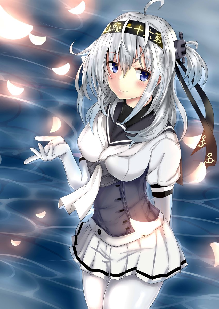 涼月(艦これ) 「おはようございます!!
今日は木曜日、今週後半戦突入です!!
今日も暑くなるよう」|火村 モリタカ＠/5月COMITIA144（B51a)/その次は神戸かわさき10のイラスト