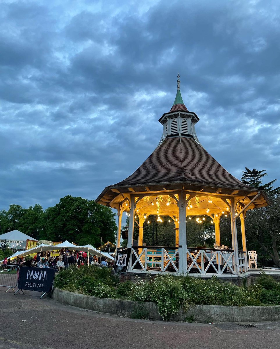 A great Norfolk Women’s Marketing Network networking event last night at <a href="/NNFest/">Norfolk & Norwich Festival</a> 😀☀️

Lovely to catch up with <a href="/SandeepCavill/">Sandeep</a> &amp; <a href="/cazrobinson/">Carol Robinson</a> 📷 plus familiar faces &amp; new <a href="/OrczykowskaEwa/">Ewa Orczykowska</a> @amiemariamarie <a href="/emmajanemint/">Emma-Jane (EJ)</a> &amp; more. 

Thanks @graceappleby for another brilliant event.
