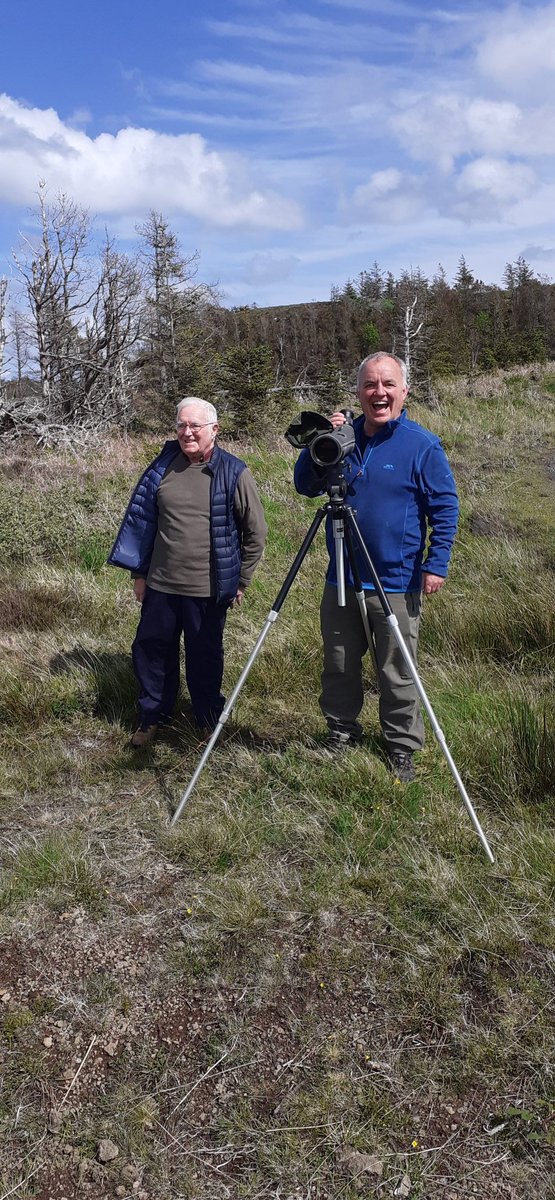 Watched them in awe w/ <a href="/ynohtnaseivad/">Anthony Davies</a> as they passed below <a href="/ForestryLS/">Forestry and Land Scotland</a> Ardmore Pt. Closest so far. Best view of JC's fin &amp; Aquarius close behind. Usual mixture of emotions from excitement &amp; exhilaration to sadness &amp; despair at their ultimate plight. Amazing animals <a href="/HWDT_org/">Hebridean Whale & Dolphin Trust</a> 🤩🐋