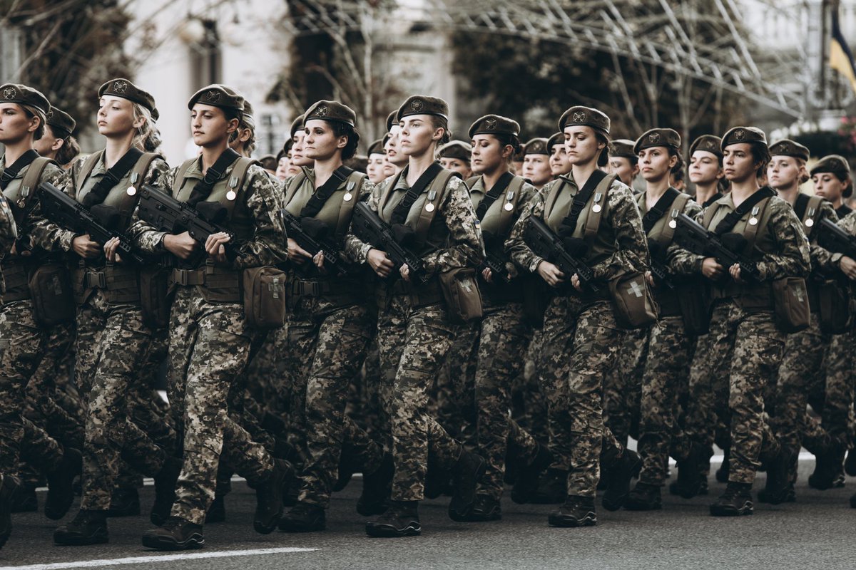 nft_uardians's tweet photo. There are 500,000 people owning NFT and the similar number of the freedom fighters in Ukraine.
UArdians connect Web3 world with heroes of our time.
Together we stand.
#Web3forUkraine #Web3forFreedom #Web3forGood #NFTCommmunity https://t.co/CYjLfTDVM9