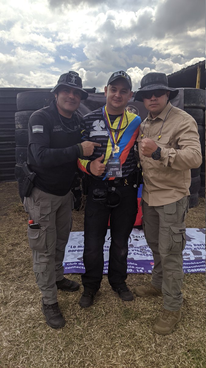 Somos más de 6000 deportistas que viven y sueñan como cualquier otro en esta tierra de campeones. Este es nuestro #deportedenuevatendencia #fedearmascolombia
<a href="/Fedearmascol/">Fedearmascolombia</a>