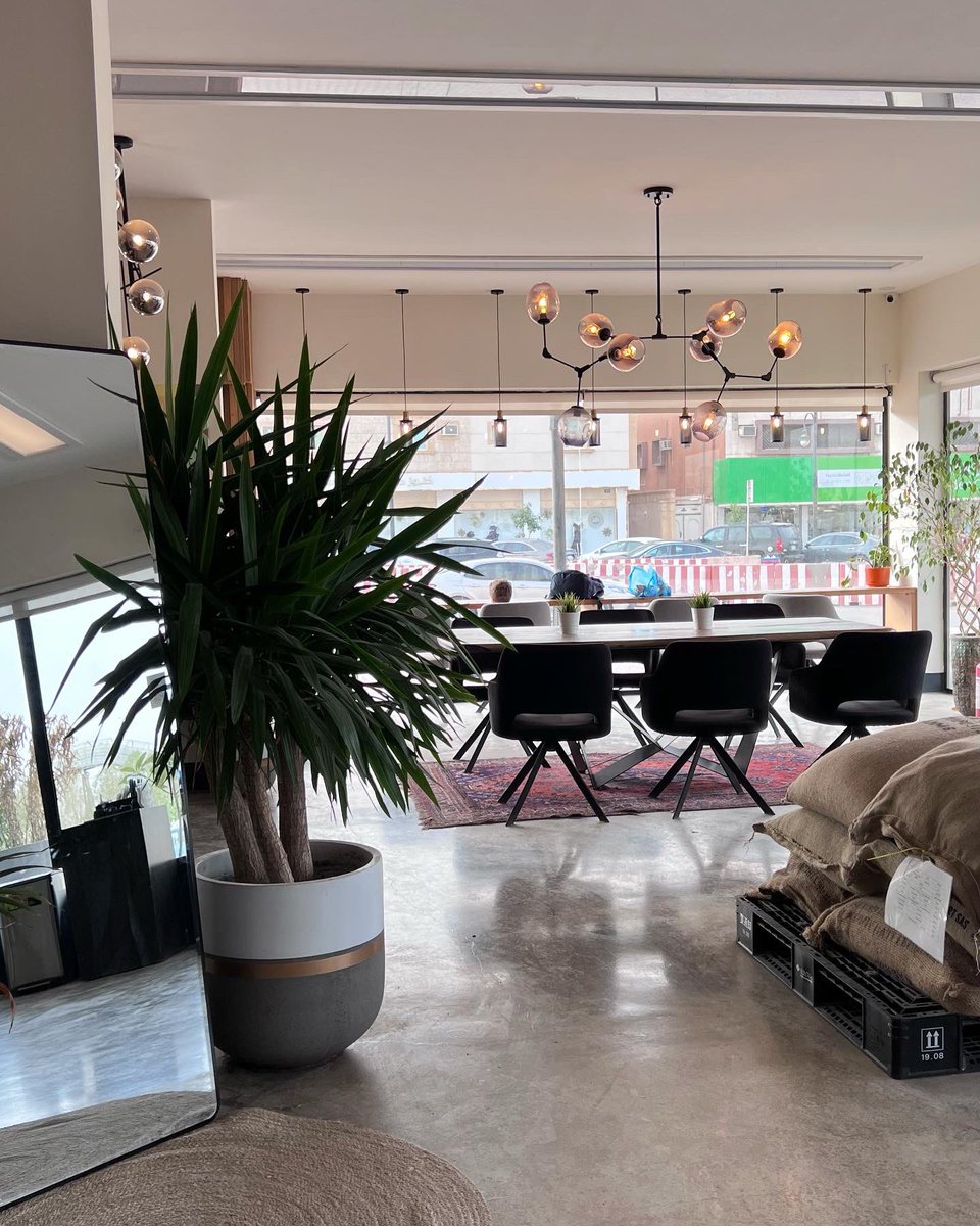 WheretogoGlobal's tweet photo. Dunn Roastery &amp; Coffee 

محمصة وقهوة مختصة بجلسات جميلة 😍
القهوة مضبوطة والمكان شرح 🌿
• مناسب للعمل والدراسة 📚 

📍الرياض 
⬇️ https://t.co/11ex67Erx6 https://t.co/x7gBHafgHP