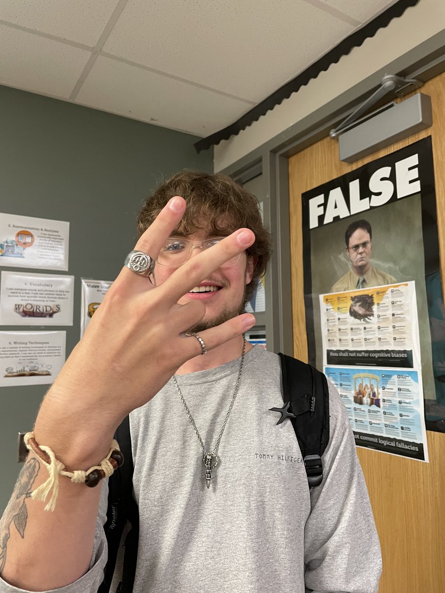 Congrats to our new Speech and Debate Officers! Carley Bell as our President, Kai Laffoon as our Vice President, and Sinjin Finley as our Historian!