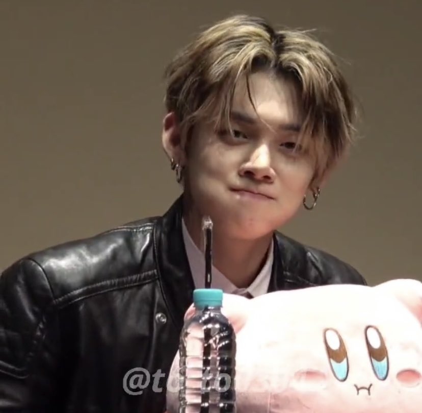 healjunn's tweet photo. kirby yeonjun https://t.co/ng6ejDYil2