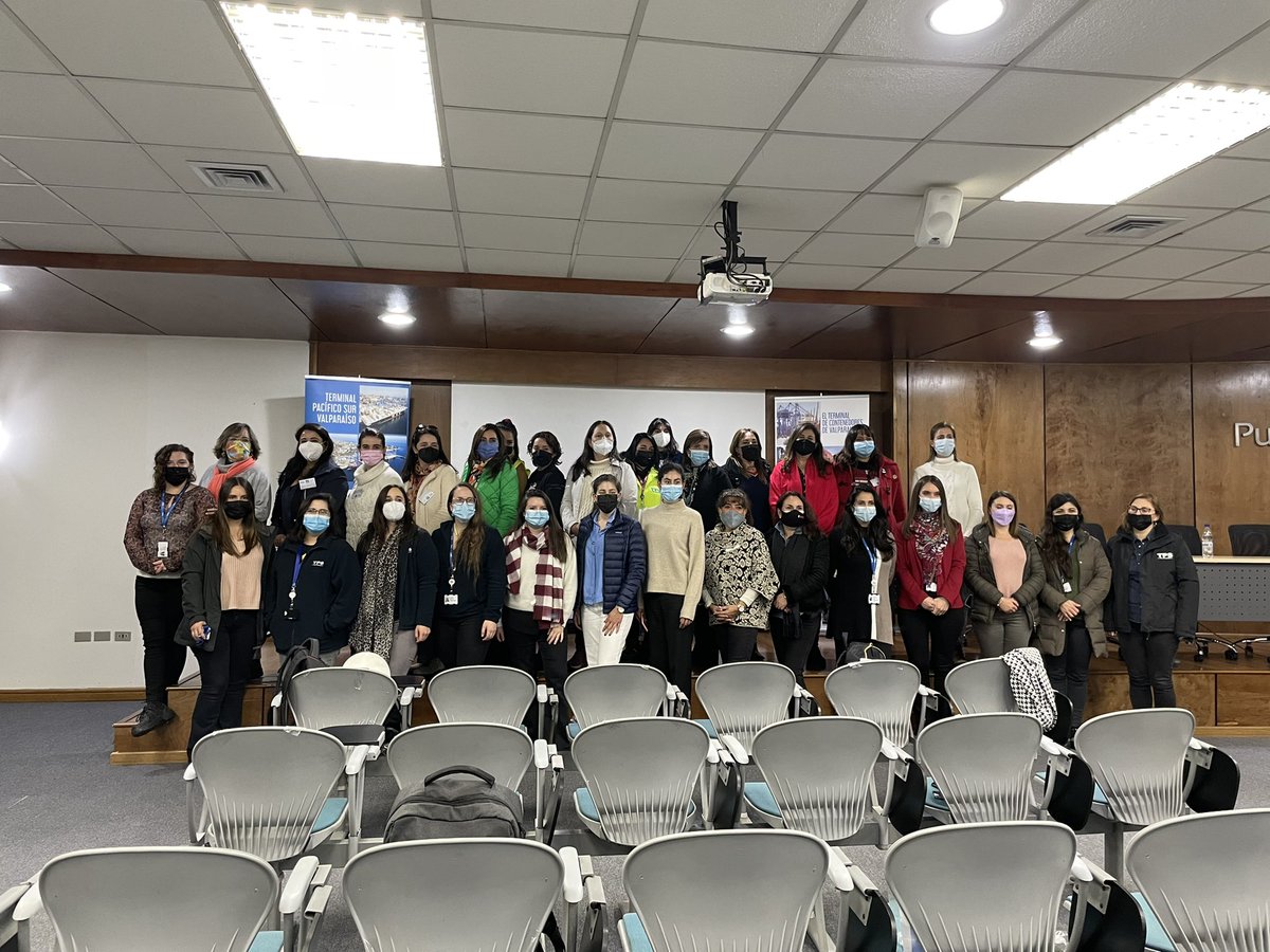 #WISTAChile visita <a href="/TPS_Valparaiso/">TPS Valparaíso</a> en la actividad “Ruta de la Industria” en el marco del Día Internacional de la Mujer en el Sector Marítimo <a href="/IMOHQ/">International Maritime Organization</a> <a href="/DespinaPan/">Despina Panayiotou Theodosiou</a> <a href="/ClaudiaMagna2/">Claudia Magna</a> <a href="/mundomaritimo/">MundoMaritimo</a> <a href="/WISTAInt/">WISTA International</a> #WomenInMaritimeDay #MundoMaritimo