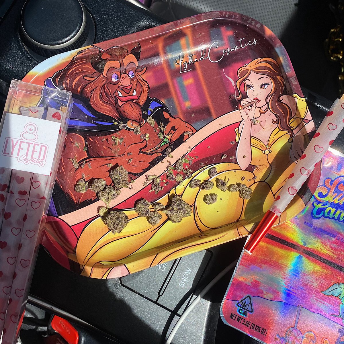 rolling up has never been easier (or cuter) ✨ perfectly sized &amp; convenient rolling tray + cones are available now 😚💨 lyftedcosmetics.com 💖