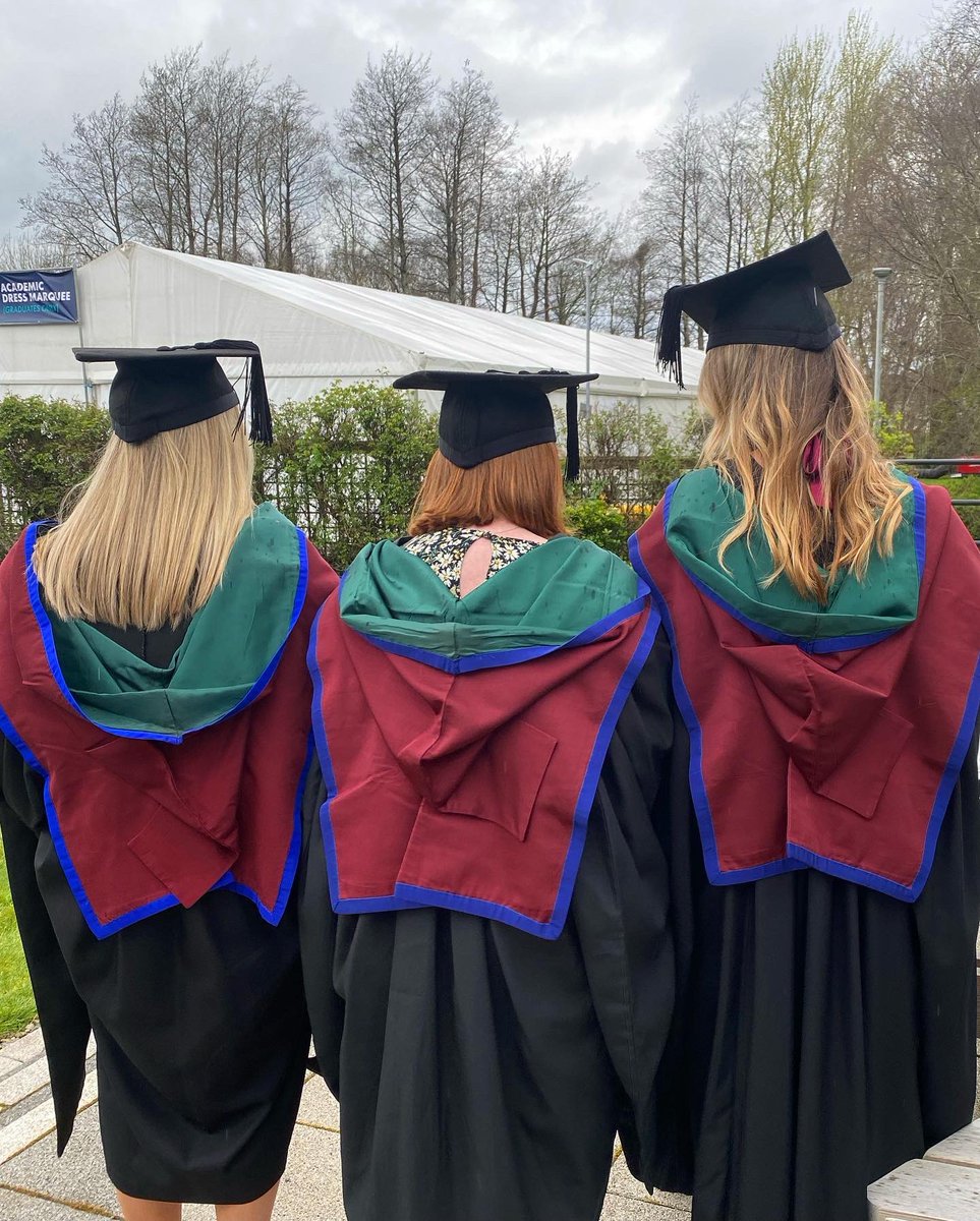 Chloe_Murray_'s tweet photo. Forgot to update everyone to say that I finally received my masters in journalism!👩‍🎓 

Onto the next best thing…finishing my NCTJ accreditation (one last exam…shorthand…🤦🏽‍♀️) https://t.co/sseuefTraj