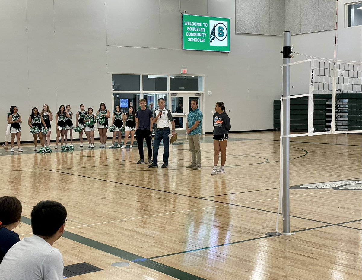 Samantha Ladwig tweet media