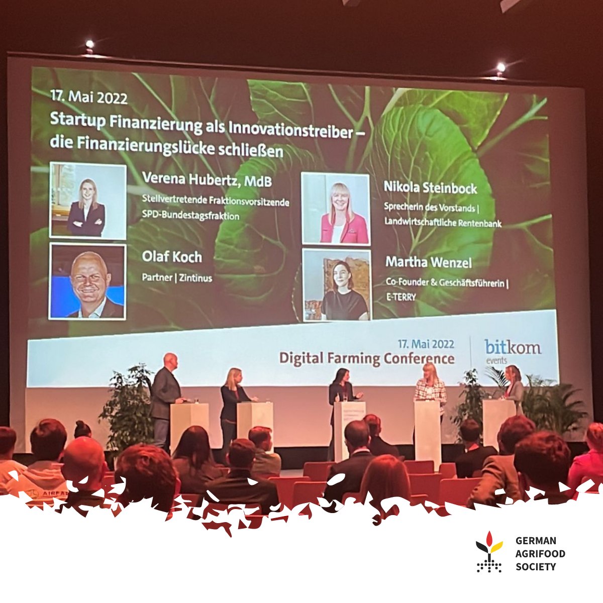 👩‍🌾🧬💸3 Lessons on closing the Venture Capital Gap @bitkom Digital Farming Conference.

1. New AgriFood is a game changer.
2. Die Lösungen und StartUps sind da.
3. Roll out braucht Kompetenz, Leidenschaft und Kapital.