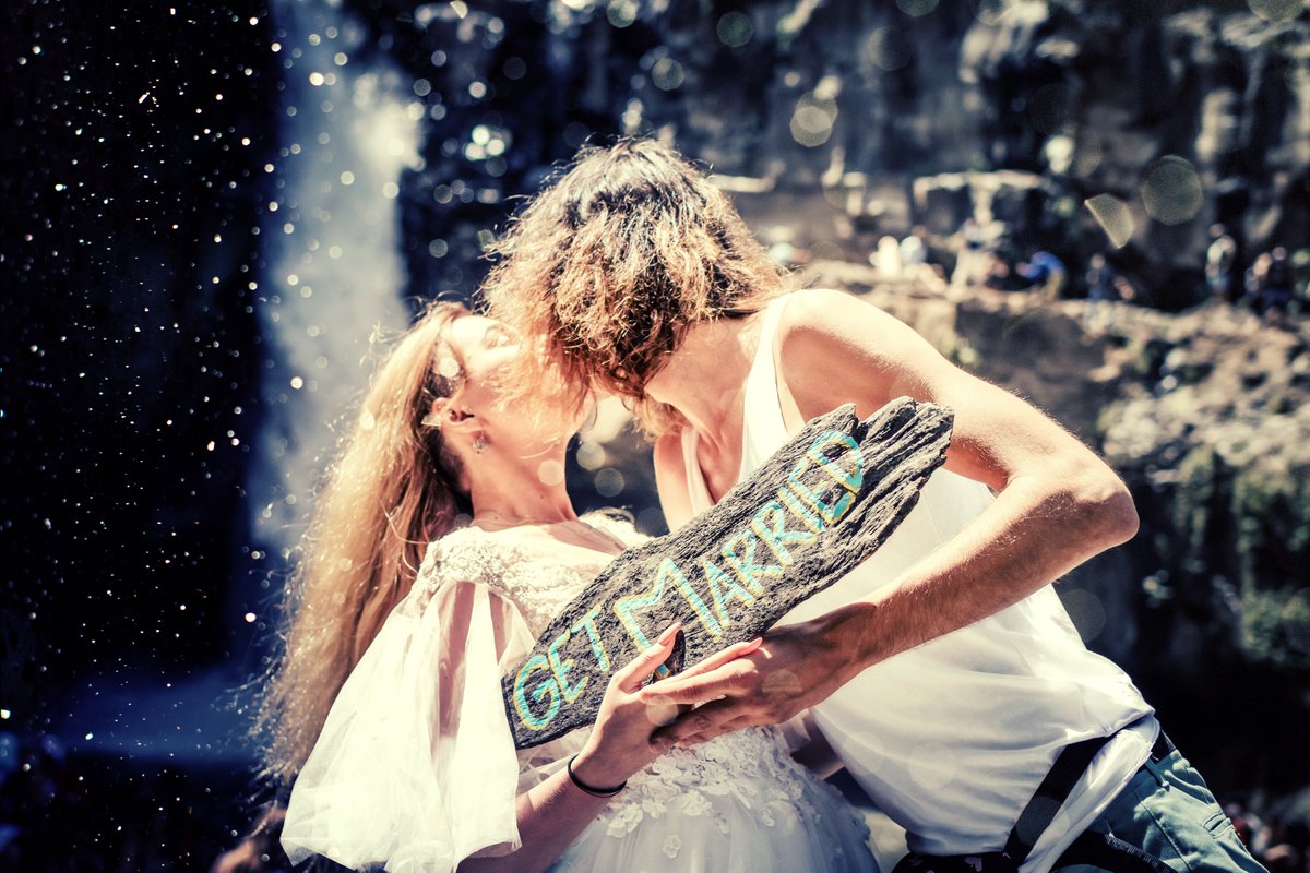 KickAssWedding's tweet photo. Sure, I'll marry you!

#lakefrontelopement #lakeeriewedding #weddingofficiant #lovemeetsfun #revclaudia #kickassweddingofficiant #haldimandwedding #norfolkwedding #simcoewedding #ontarioweddingofficiant #couplelove 

Photo credit:  Artem Beliaikin https://t.co/lAeKFUXS6h https://t.co/JXxGZ71FKM